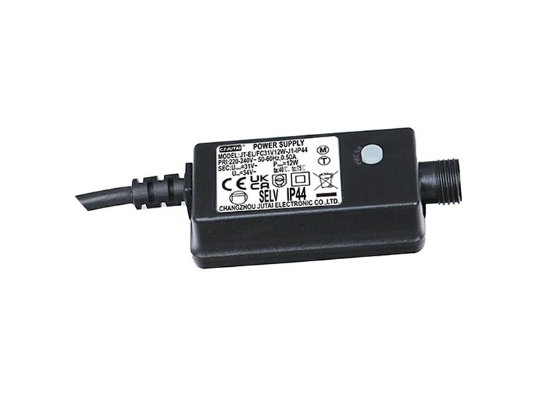 7.2W系列英规BS桌上型八功能控制开关电源