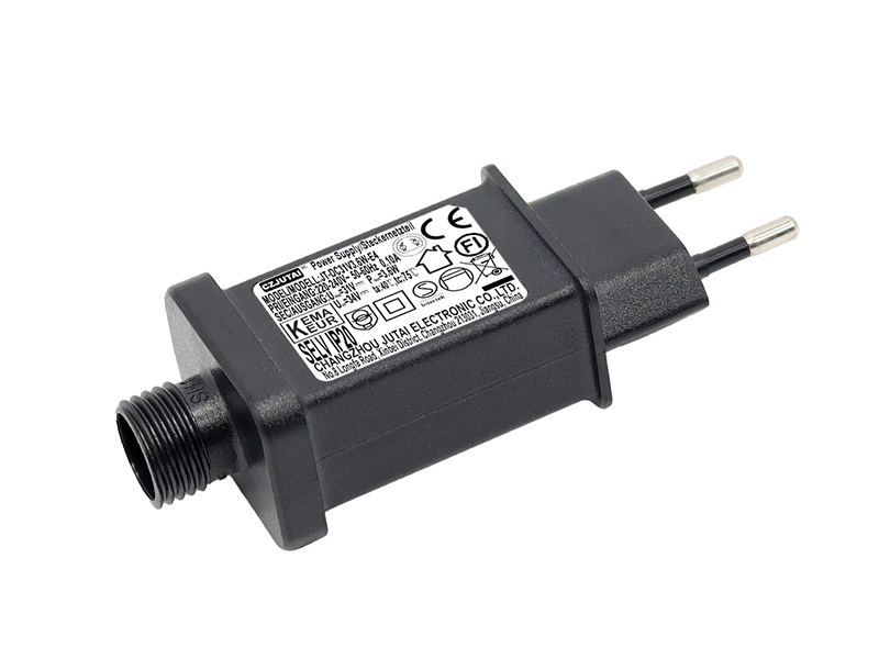 7.2W系列欧规GS/CE立式户内开关电源